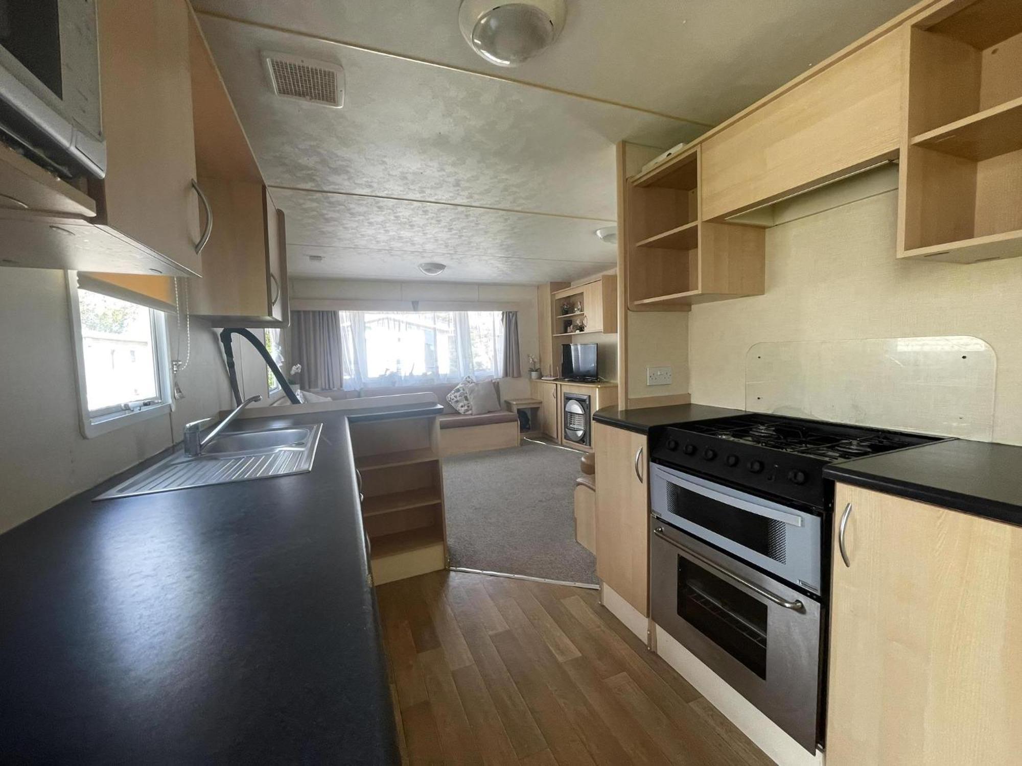 Lovely 8 Berth Caravan At St Osyth Beach Holiday Park Ref 28101G Clacton-on-Sea Exterior photo